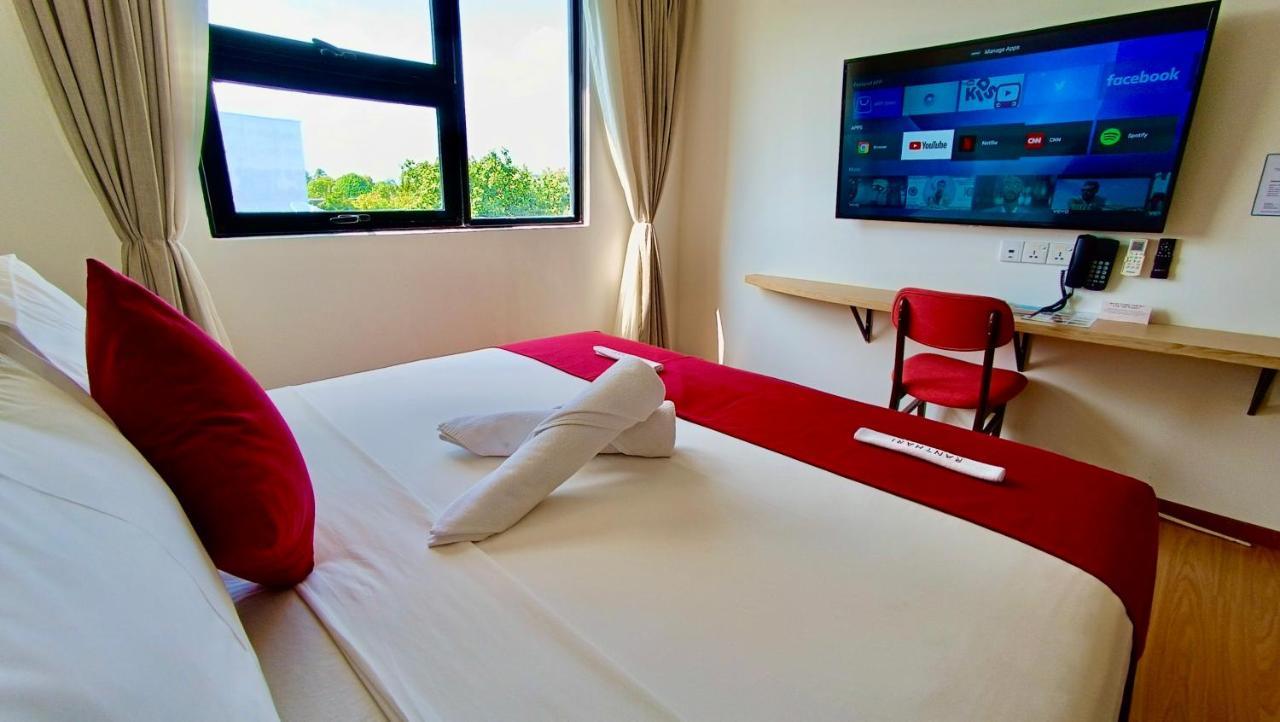 Ranthari Hotel And Spa Ukulhas Maldives Exteriör bild